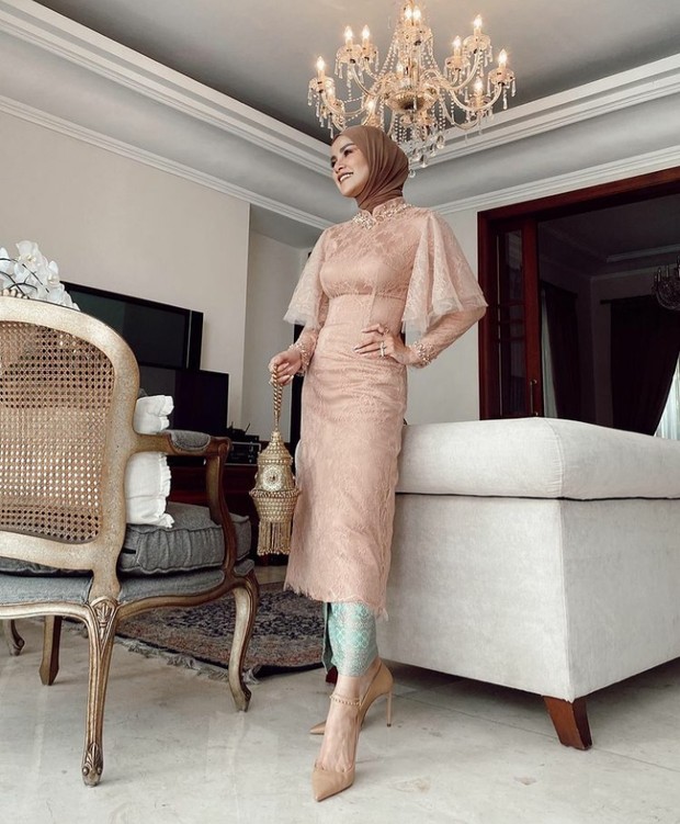 8 Style Hijab Ala Olla Ramlan