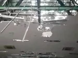 Gempa Malang Porak Porandakan Gedung DPRD Kabupaten Blitar Gempa Malang Porak Porandakan Gedung DPRD Kabupaten Blitar