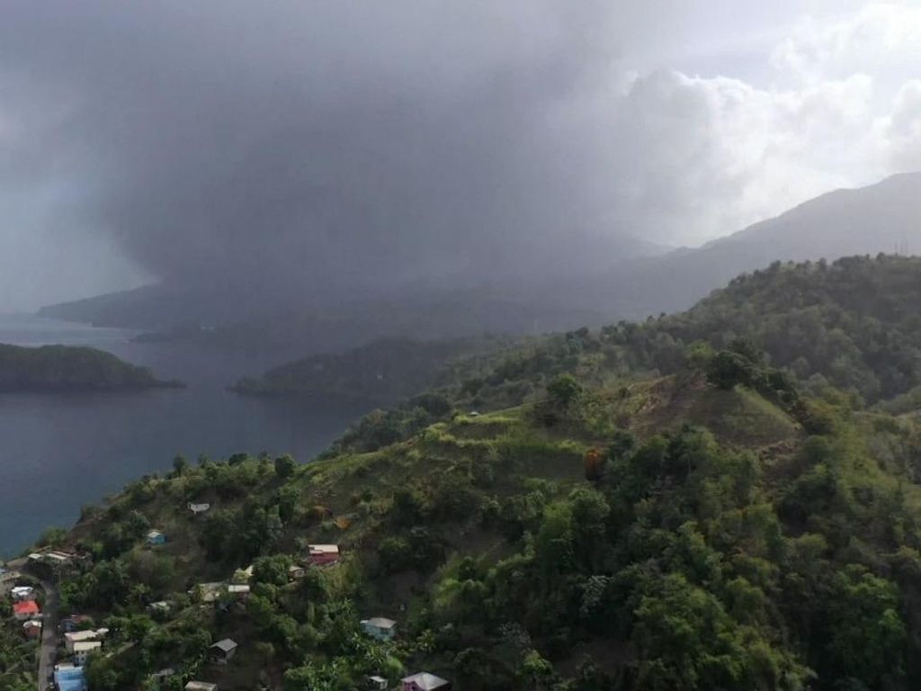 Gunung La Soufriere St. Vincent Meletus Gunung La Soufriere St. Vincent Meletus