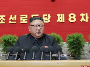 Kala Korea Utara Anggap K-Pop Kanker Ganas Generasi Muda