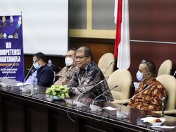 Hadapi COVID-19, Jurnalis Parlemen Diharapkan Hadirkan Optimisme
