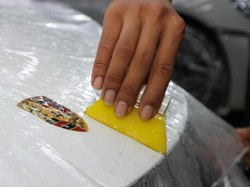 Pasang Anti-gores Bodi Mobil Bisa Cegah Cat Kusam Hingga Baret