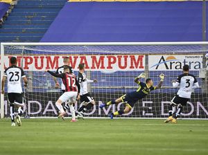 Parma Vs Milan: Rossoneri Menang 3-1, Ibrahimovic Dikartu Merah Parma Vs Milan: Rossoneri Menang 3-1, Ibrahimovic Dikartu Merah