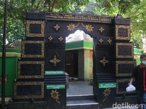 Makam Keramat di Kudus Ini Simpan Kisah Cinta Terlarang Putri Sunan Muria