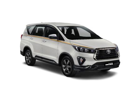 Toyota Innova Edisi Ultah Ke-50, Begini Wujudnya