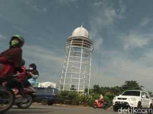 Ini Wujud Tugu Pamulang yang Viral Gegara Beda Jauh dengan Desainnya Ini Wujud Tugu Pamulang yang Viral Gegara Beda Jauh dengan Desainnya