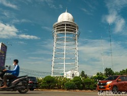Tugu Pamulang Beda Jauh dengan Desain Bikin Heboh Netizen
