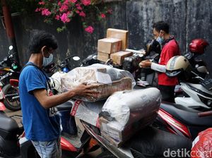 Jangan Protes ke Kurir kalau Barang COD Nggak Sesuai Jangan Protes ke Kurir kalau Barang COD Nggak Sesuai
