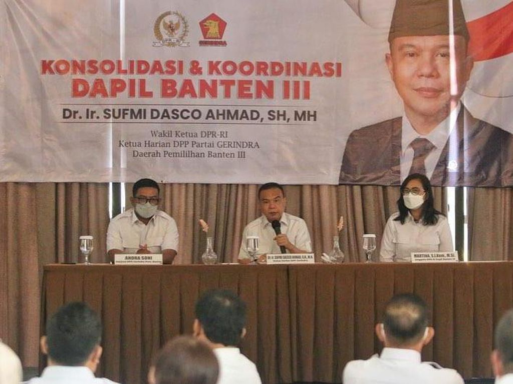 Pesan Ketua Harian Gerindra Saat Turun ke Dapil Bareng Kolega Pesan Ketua Harian Gerindra Saat Turun ke Dapil Bareng Kolega