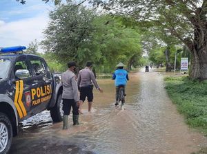 Sungai di Madiun Mulai Meluap Usai Diguyur Hujan 6 Jam, Ngawi Siaga Banjir Sungai di Madiun Mulai Meluap Usai Diguyur Hujan 6 Jam, Ngawi Siaga Banjir