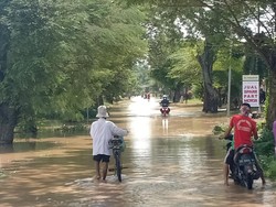Luapan Sungai Madiun Mulai Rendam Empat Desa di Ngawi
