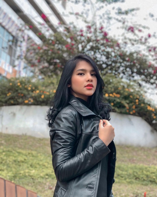 Pesona Davina Karamoy/Instagram.com/davinaakaramoy Pesona Davina Karamoy