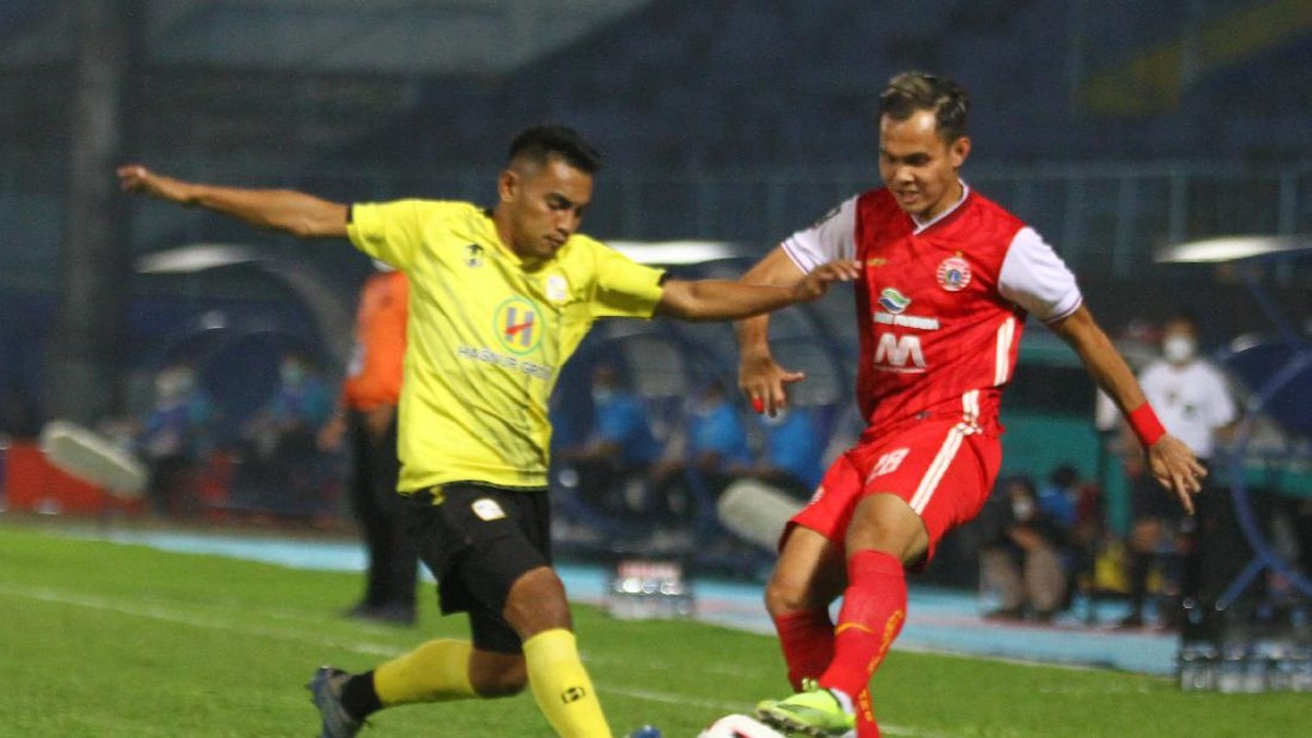 Bartio Putera harus mengaku keunggulan Persija Jakarta (Ari Bowo Sucipto/ANTARA FOTO)