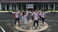 Bagian bawah jerseu PSG Pati ini pun menyertakan tulisan #patibumiminatani, yang merupakan slogan Kabupaten Pati. (Foto: Dok. PSG Pati)