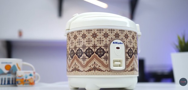 Rice cooker/youtube.com/GadgetIn