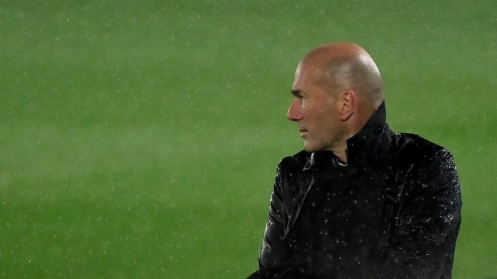 Real Madrids French coach Zinedine Zidane looks on during the 
