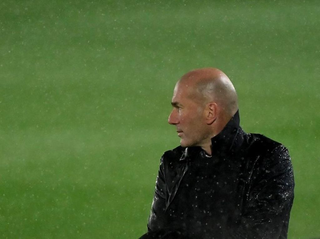 Koeman Keluhkan Wasit El Clasico, Zidane Bilang Begini
