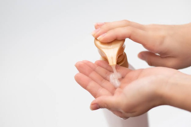 Foto: Kondisioner/freepik.com Haircare Routine Agar Rambut Tidak Mengembang