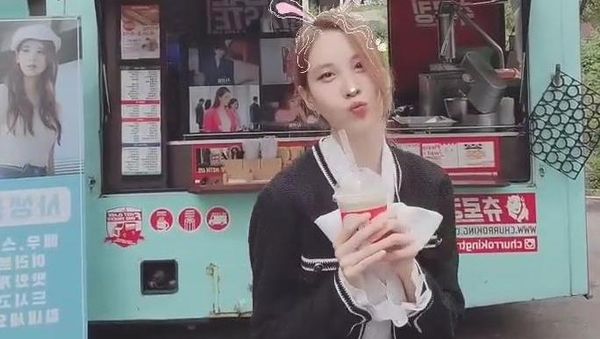 Banjir Dukungan, Seohyun SNSD Dapat Kiriman Food Truck