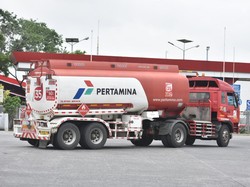 Pertamina Kirim Bantuan ke Pos Pengungsian Gunung Lewotobi