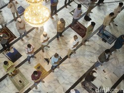 Contohkan Banyumas, Kemenkes Waspadai Superspreader di Klaster Bukber-Tarawih