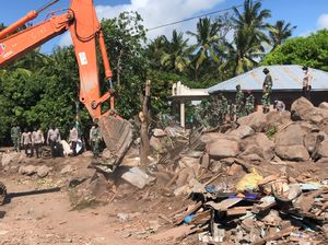 Menelusuri Perjalanan Menuju Lokasi Bencana Banjir NTT