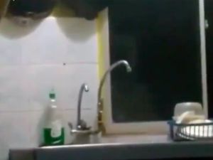 Hii..! 5 Orang Ini Diganggu Makhluk Halus Saat Sedang Masak di Dapur Hii..! 5 Orang Ini Diganggu Makhluk Halus Saat Sedang Masak di Dapur
