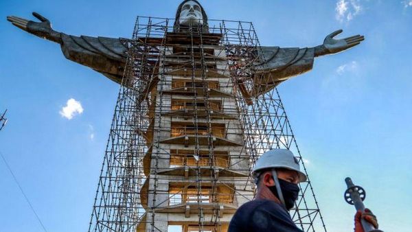 Potret Patung Yesus Raksasa Terbaru di Brasil