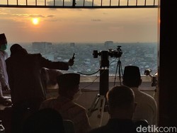 Pantauan Hilal di Masjid Agung Jateng Tertutup Awan