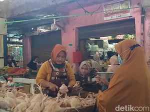 Jelang Ramadhan, Harga Daging Ayam di Jabar Tembus Rp 50 Ribu