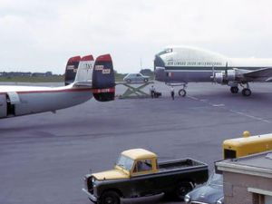Rupa Kapal Feri Udara, Pesawat Carvair yang Mirip Kecebong