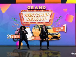 Pos Indonesia Bagikan Mobil ke Pelanggan di Puncak Customer Reward Pos Indonesia Bagikan Mobil ke Pelanggan di Puncak Customer Reward