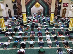 Niat Salat Tarawih Sendiri-Berjamaah, Lengkap Bacaan Doanya