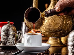 3 Tips Sehat Minum Kopi Saat Menjalani Ibadah Puasa