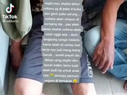 Sedih! Duit Kakek Penarik Becak di Garut Raib Saat Salat di Masjid