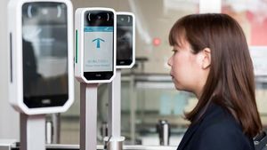 Canggih! Bandara Narita Uji Coba Teknologi Pengenalan Wajah