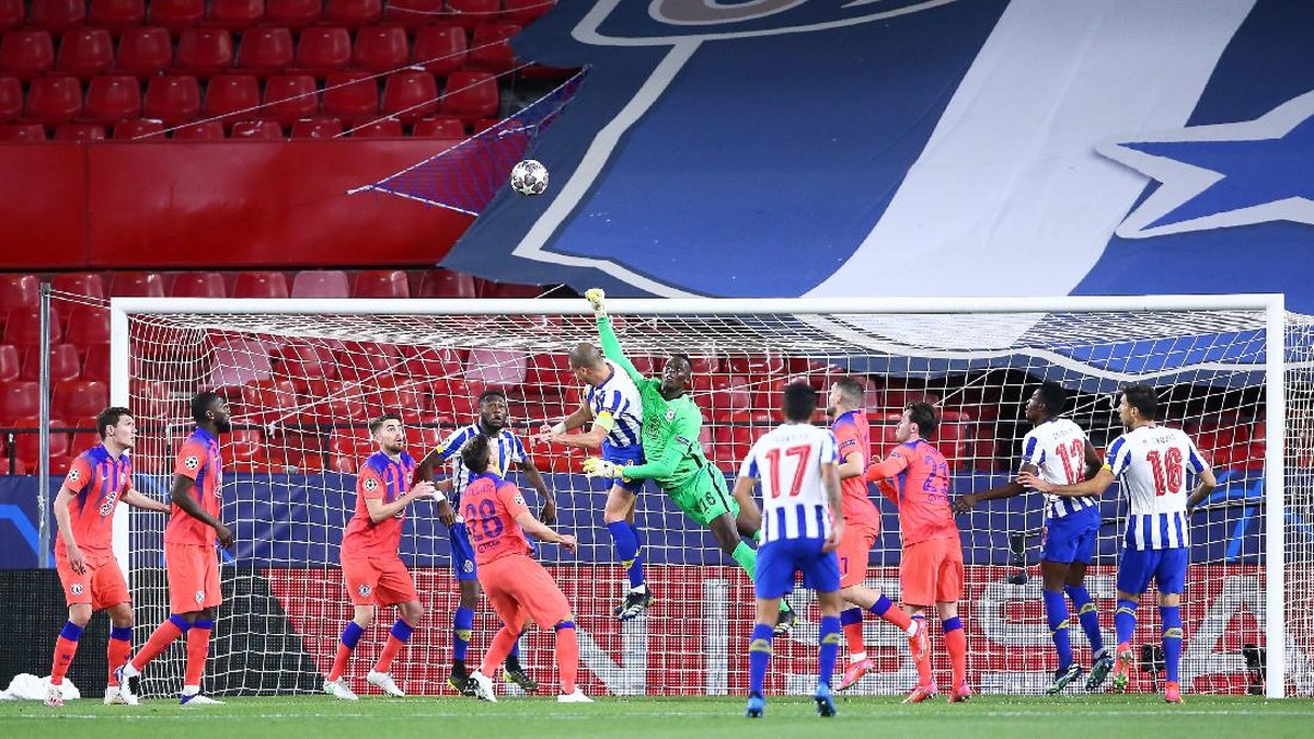 Porto percaya diri bisa comeback melawan Chelsea. (Foto: Getty Images/Fran Santiago)