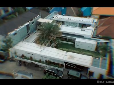 10 Potret Rumah Crazy Rich Bali, Ada Toko Hermes & Baju Branded Pribadi