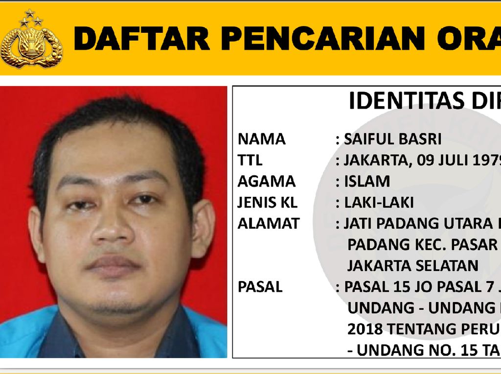 Saiful Basri, DPO Teroris Pembuat Bom Menyerahkan Diri di Jaksel Saiful Basri, DPO Teroris Pembuat Bom Menyerahkan Diri di Jaksel