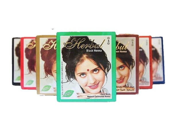 Herbul Henna Hair Coloring Supreme bertekstur bubuk dan menghasilkan warna yang bagus/shoope.co.id