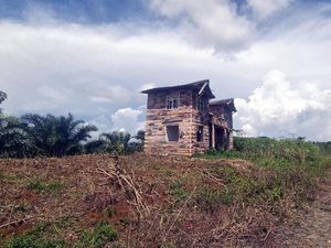 Tanah Telantar Diambil Negara, Kalau Ada Bangunannya Gimana? Tanah Telantar Diambil Negara, Kalau Ada Bangunannya Gimana?