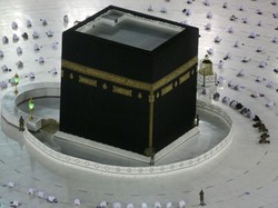 Matahari Tepat di Atas Kakbah Secara Sains, Ada Pengaruh bagi Arah Kiblat?