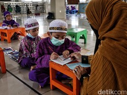 5 Tips Agar Anak Kuat Berpuasa, Hidrasi hingga Pilihan Menu Sahur