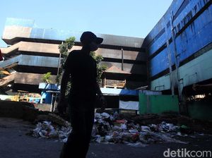 Pedagang Pasar Minggu Mengaku Sepi Pelanggan di Tempat Relokasi