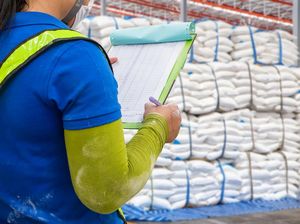 Kementan Pastikan Pasokan Pangan Saat Puasa & Lebaran Aman Kementan Pastikan Pasokan Pangan Saat Puasa & Lebaran Aman