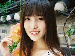 Idol KPop Fotonya Diedit Pakai Hijab Syari, Nggak Marah Malah Komentar Begini Idol KPop Fotonya Diedit Pakai Hijab Syari, Nggak Marah Malah Komentar Begini