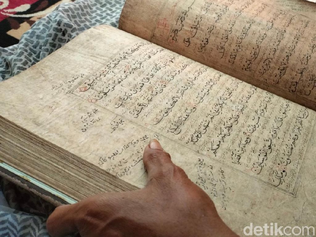 Berusia 363 Tahun, Al Quran Ini Ditulis Tangan di Atas Kulit Pohon