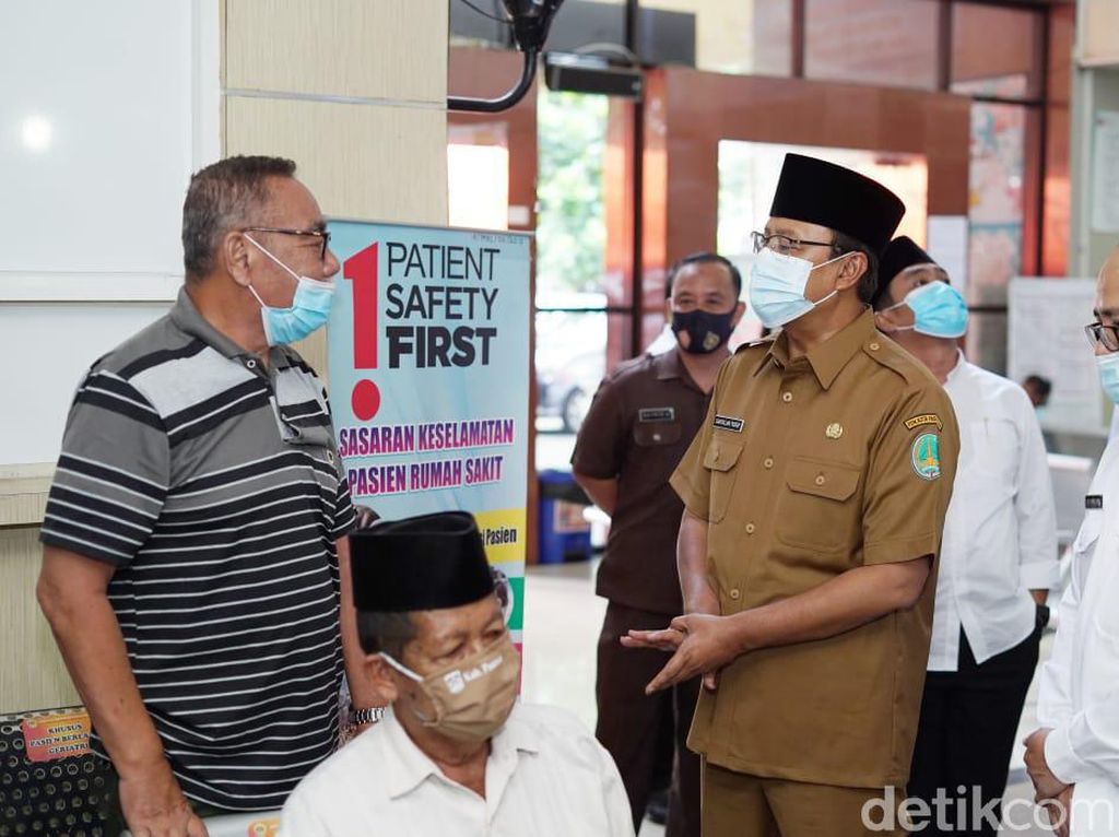 Ambil Nomor Antrean di RS Purut Pasuruan Kini Tinggal Klik Ambil Nomor Antrean di RS Purut Pasuruan Kini Tinggal Klik