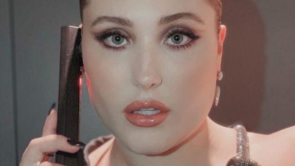 8 Potret Model Plus-size Pertama yang Tampil Seksi di Majalah Playboy