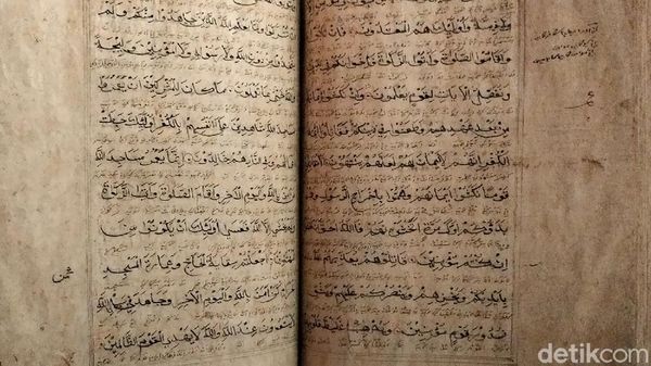 Majalengka Punya Alquran Kuno Berusia 363 Tahun Lho